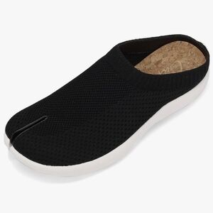 NIB Tabi Split Toe Slip On Mules Sneakers Clogs Flat